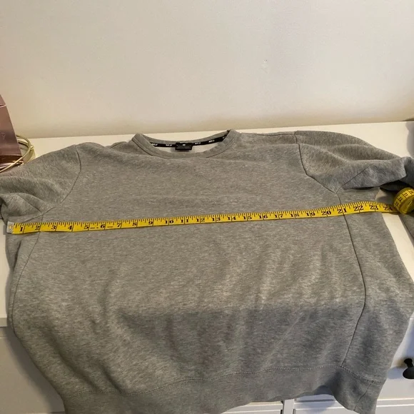 Ladies Nike sweatshirt - Picture 5 of 6